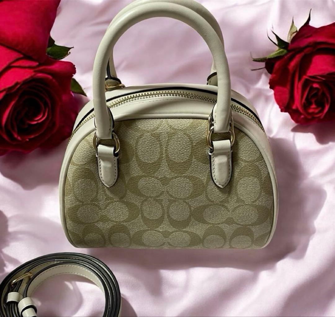 m*k様 ❤️COACH ❤️ショルダーバッグ ベージュ