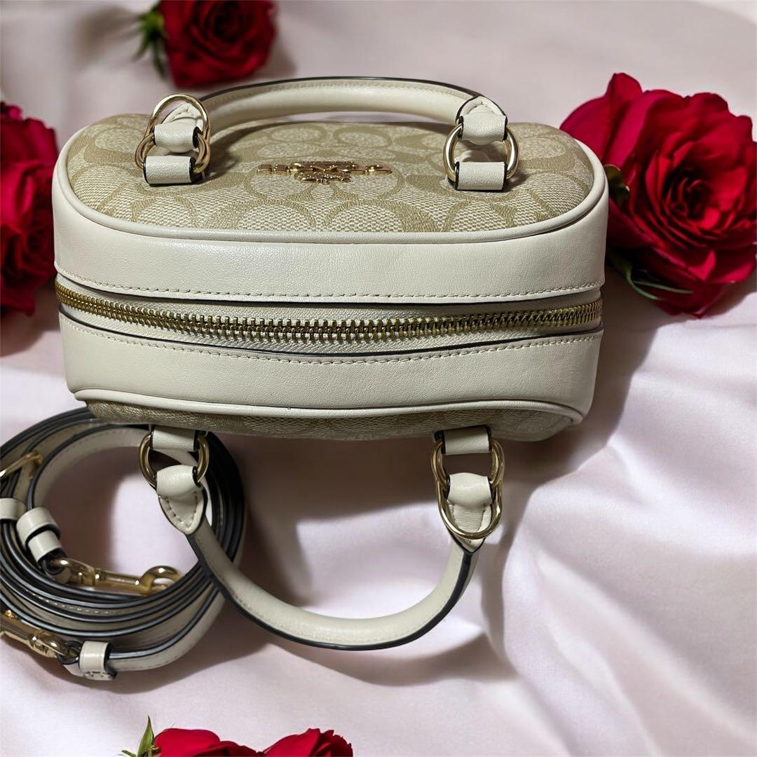 m*k様 ❤️COACH ❤️ショルダーバッグ ベージュ