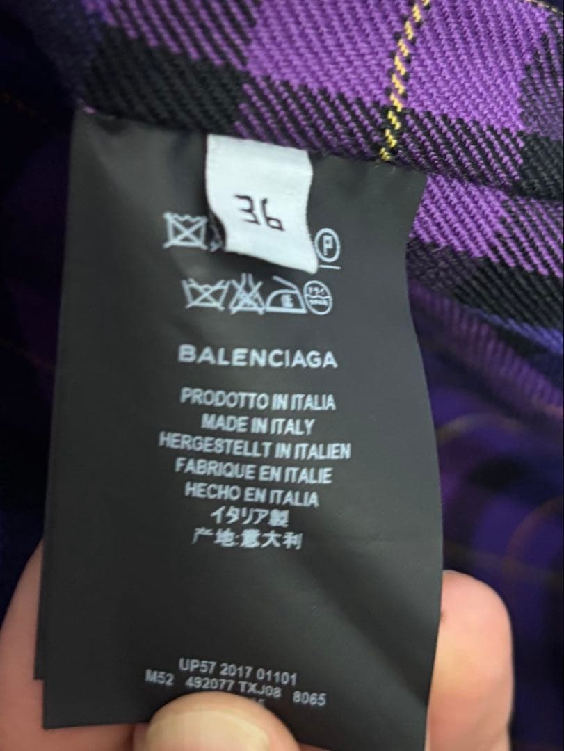 イタリア製 BALENCIAGA ダッフルコート カシミヤ85%シルク14%