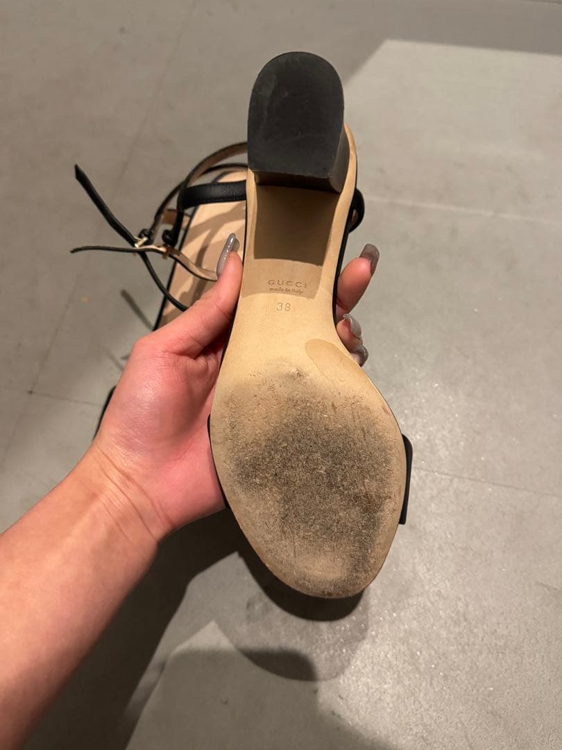 GUCCI ブラック ハイヒールサンダル