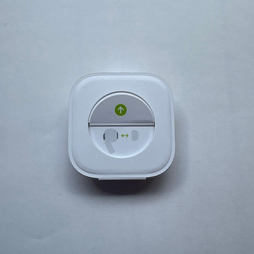 AirPods Pro 第1世代 (本体両耳＋充電ケース＋外箱付き)