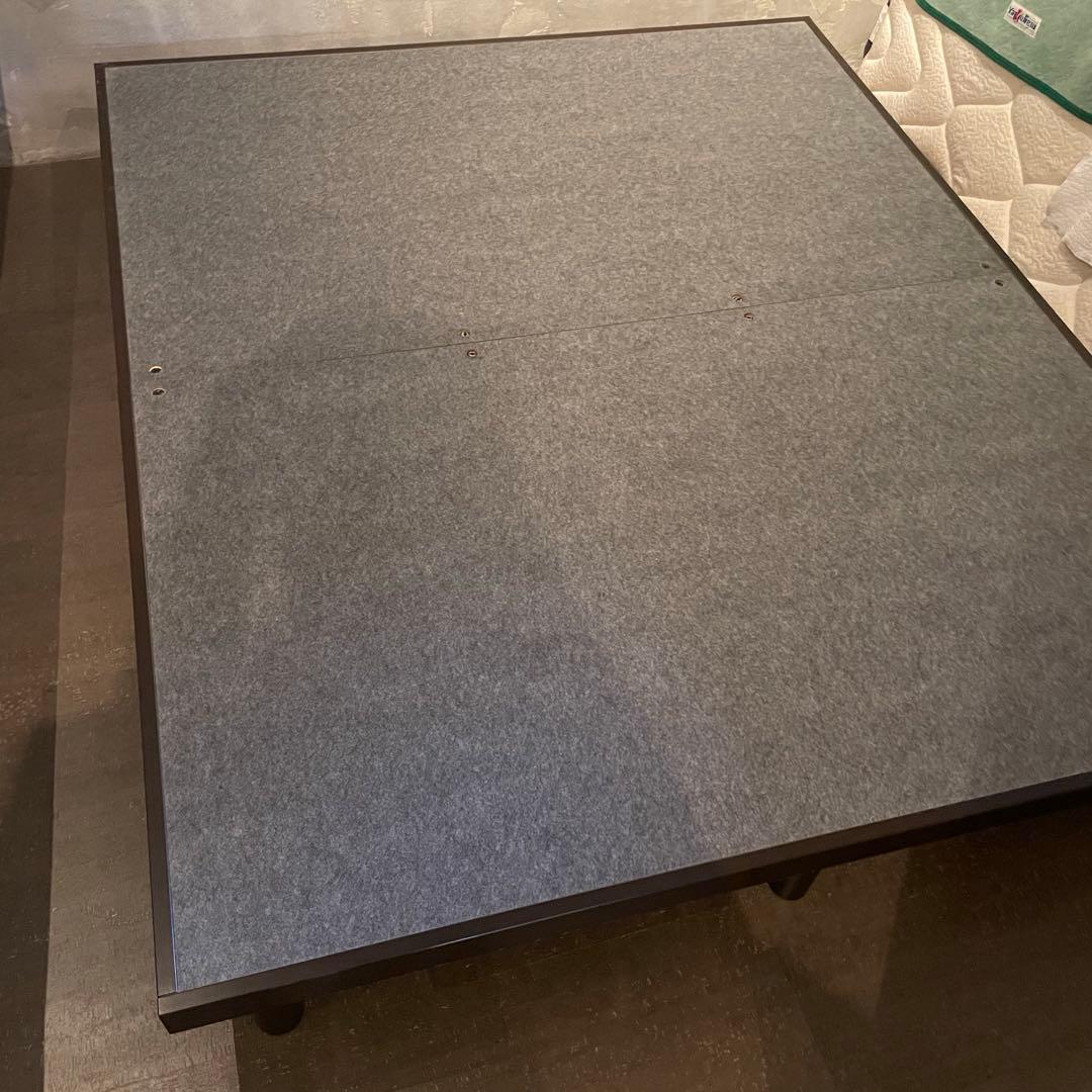 テンピュール　パネルフレーム 木製ベッド　クイーン