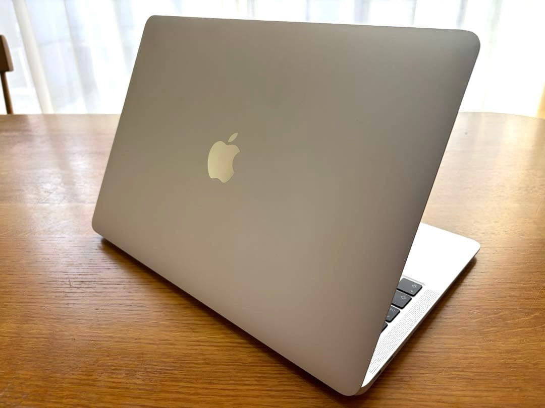 MacBook本体 MacBook Air M1 1TB 16GB