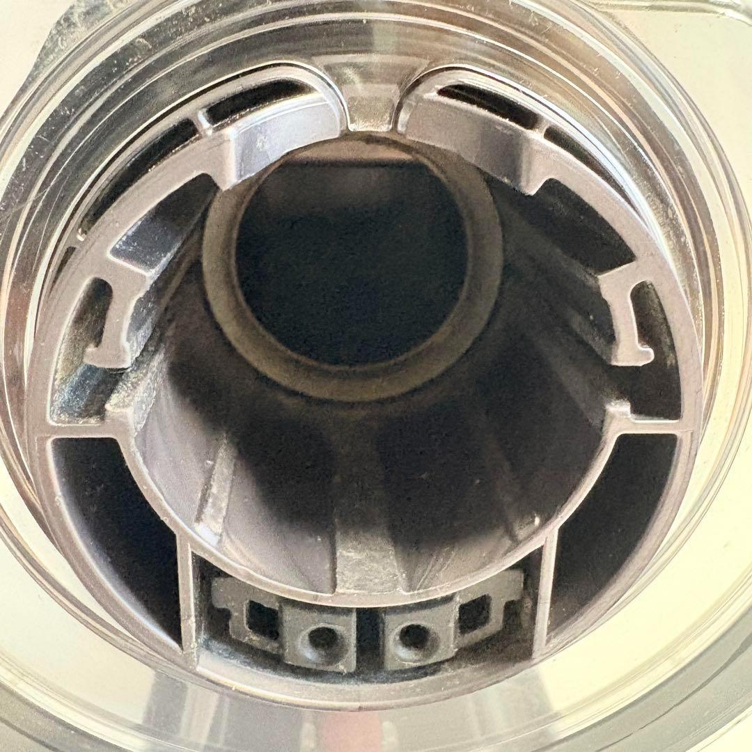 dysonの掃除機 V１０ 本体のみ　56分稼動確認済み