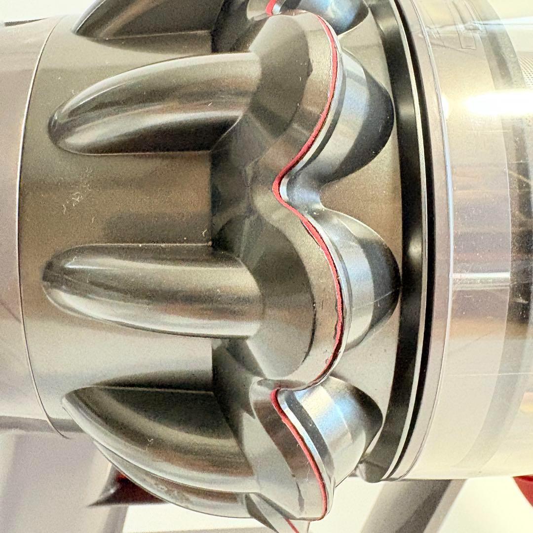dysonの掃除機 V１０ 本体のみ　56分稼動確認済み