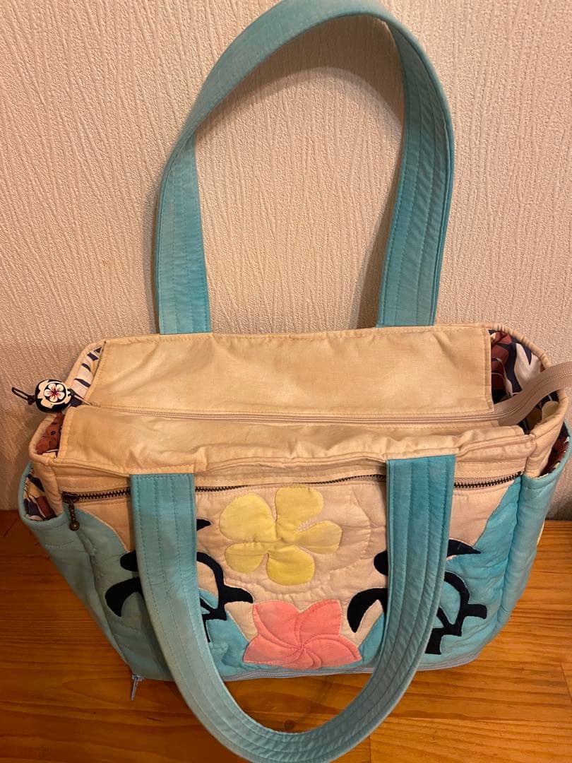 ハワイアンキルト　トートバッグ　キャリーオン