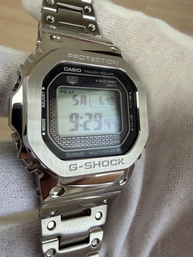 使用わずか CASIO G-SHOCK GMW-B5000D フルメタル
