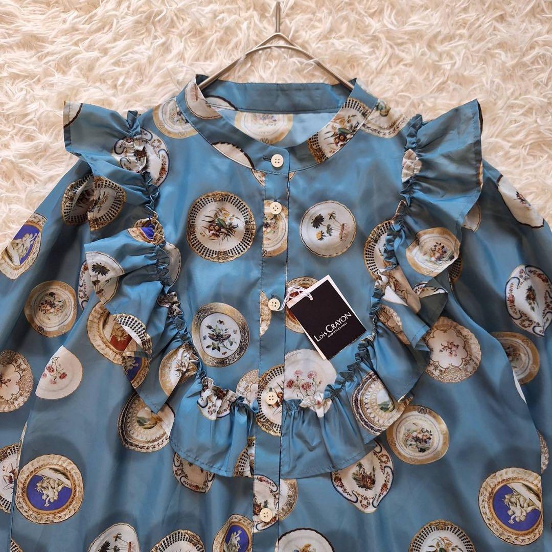 新品タグ付✨希少 ロイスクレヨン ロイヤルプレートブラウス フリル 総柄 M