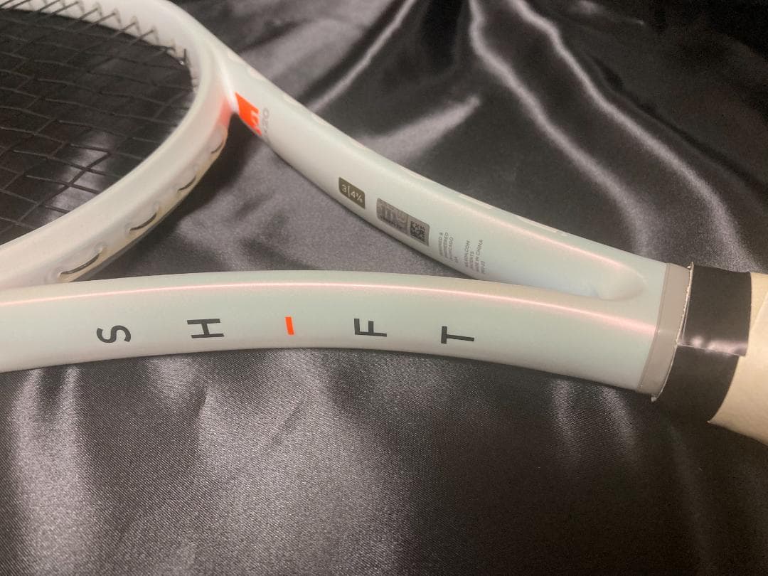 ウィルソン　シフト99　300g　G3　wilson　SHIFT