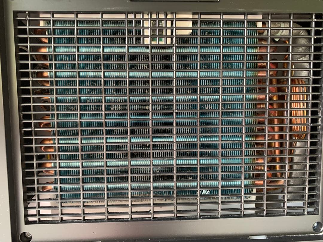 プラスマイナスゼロ　±0 除湿機　衣類乾燥　ブラック　モノトーン　梅雨