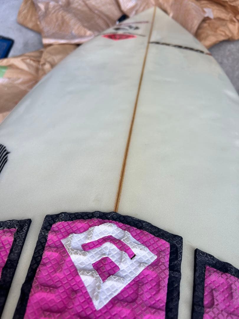 crystaldreamショートボードとウエットスーツ