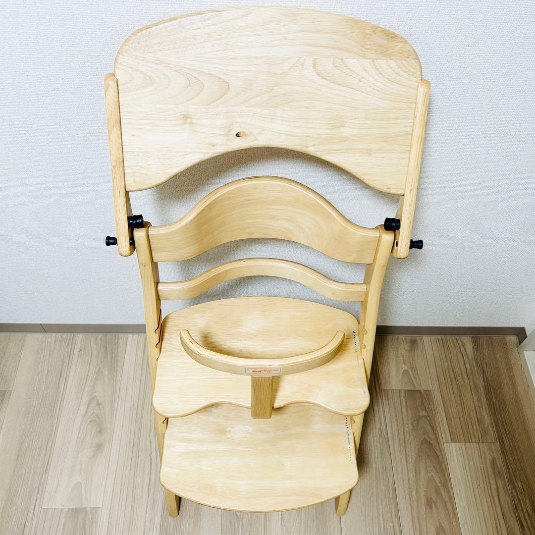 極美品 大和屋 すくすくチェアスリムプラス 純正セーフティベルト付 ハイチェア