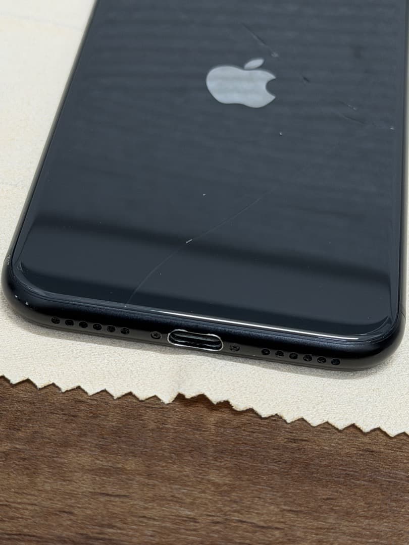 iPhone SE2 128GB 海外版