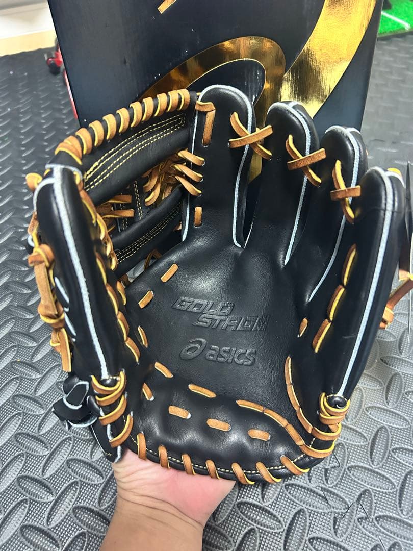 超値下げ中！学生応援！アシックス　硬式内野手用　未使用品　ゴールドステージ
