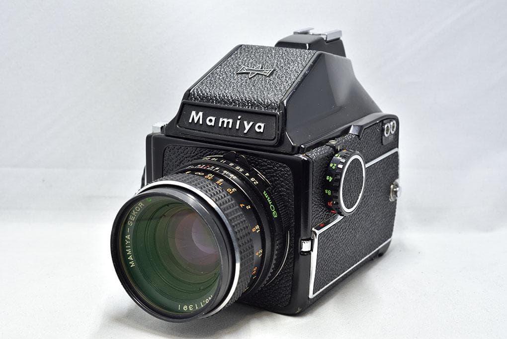 マミヤ Ｍ６４５ 一眼レフカメラ（ＰＤプリズムファインダー付）