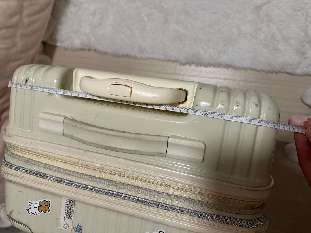 白色スーツケース拡張ファスナー付／鍵2本付属（公開は12/16まで）