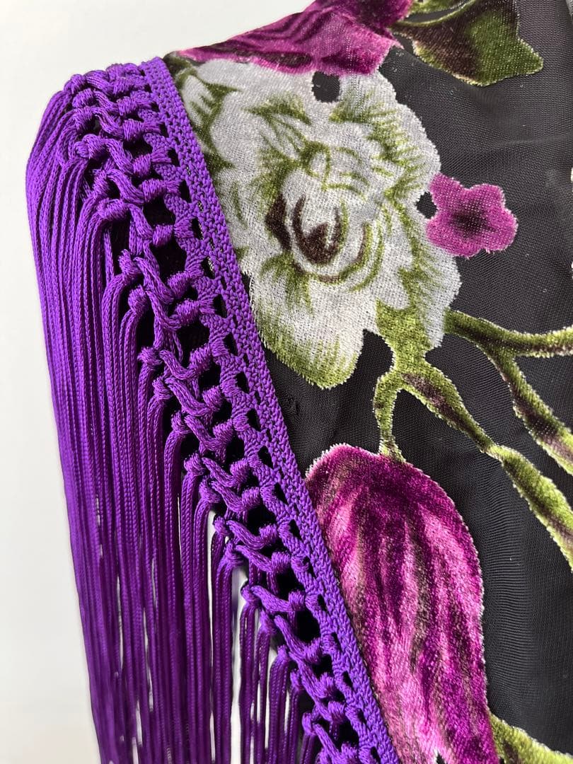 【アウトレット】フラメンコ　マントンシージョ　黒地xパープル花柄　パープルフレコ