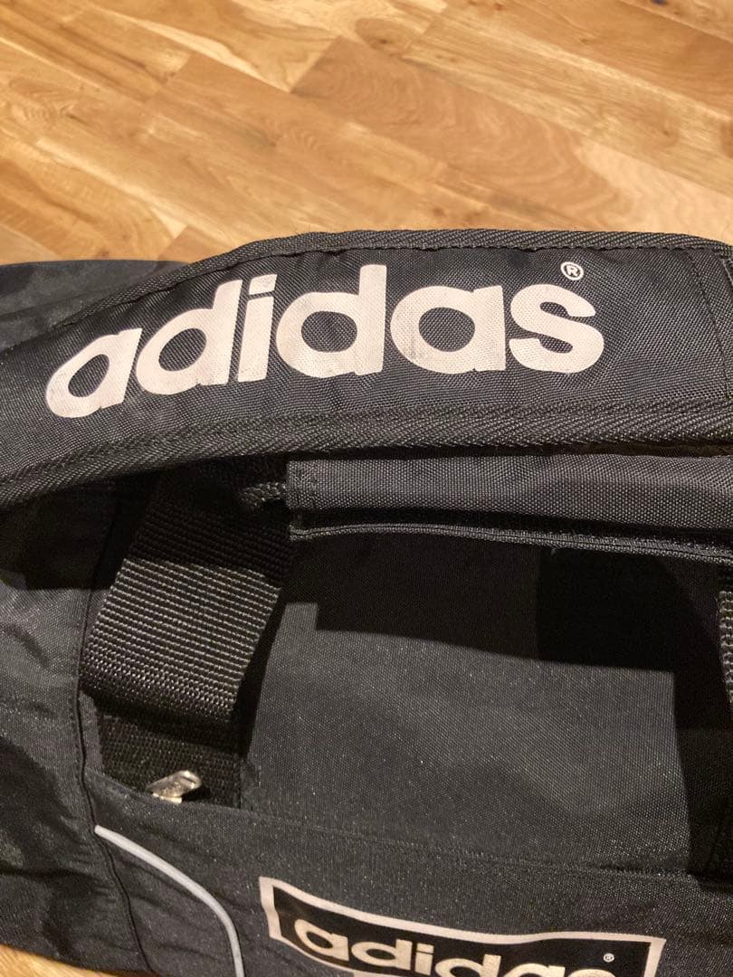 【激レア　旧ロゴ】adidas トレフォイル旧ロゴ　ボストンバッグ　アディダス