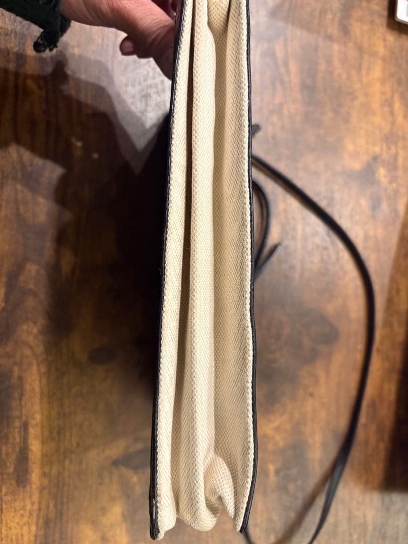 キ*︎様 新年お値下げ！BALENCIAGA ショルダーバッグ ホワイト/ブラッ