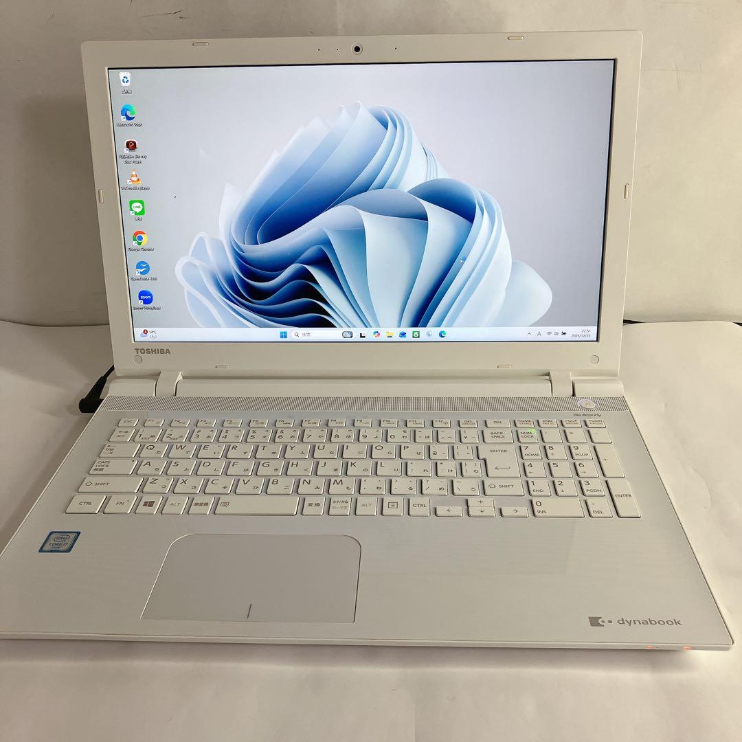 dynabook 6世代Corei7 SSD512GB 16GB 　Win11