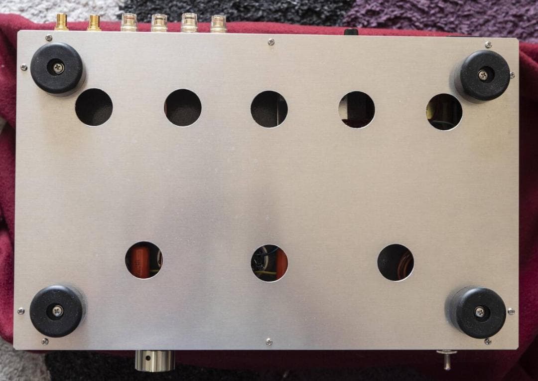 300B シングル　ステレオ真空管パワー・アンプ