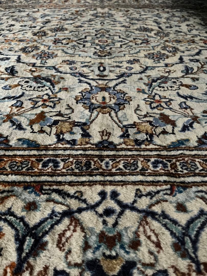 ペルシャ絨毯　カシャンウール　大判　325×197