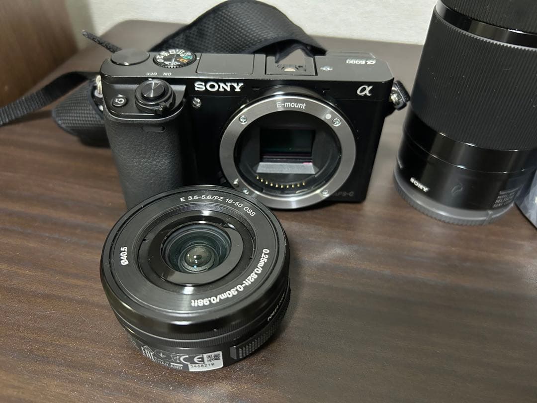 SONY α6000 ミラーレス一眼レフ 本体とレンズセット