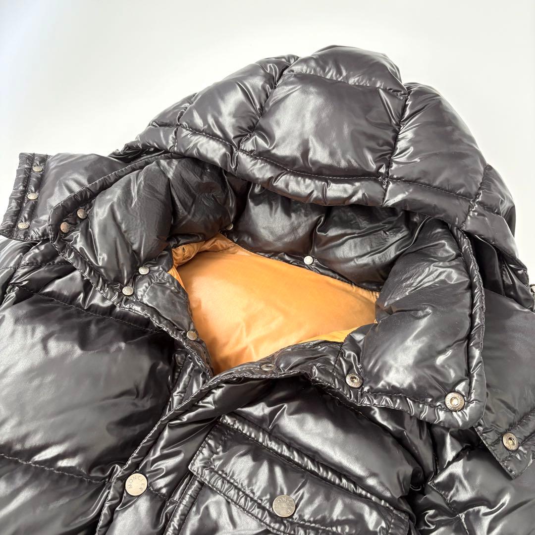 【大きいサイズ】MONCLER ダウンジャケット デカロゴ K2 ブラック 5