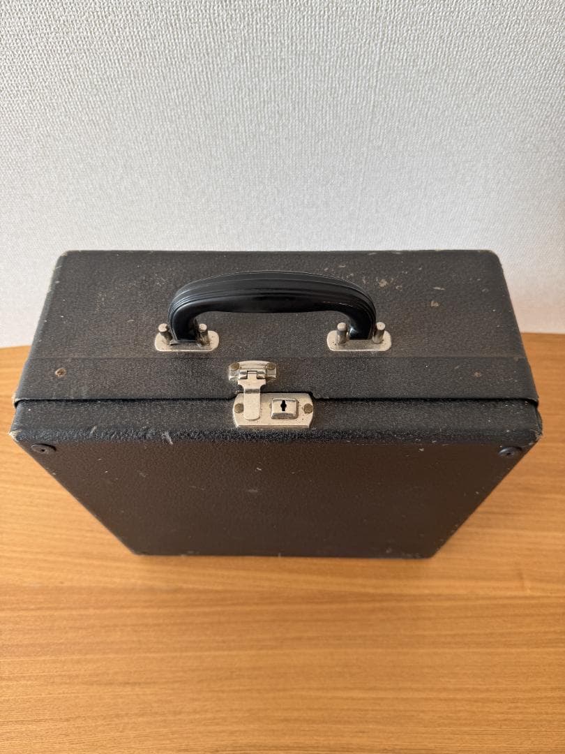  PORTABLE タイプライター