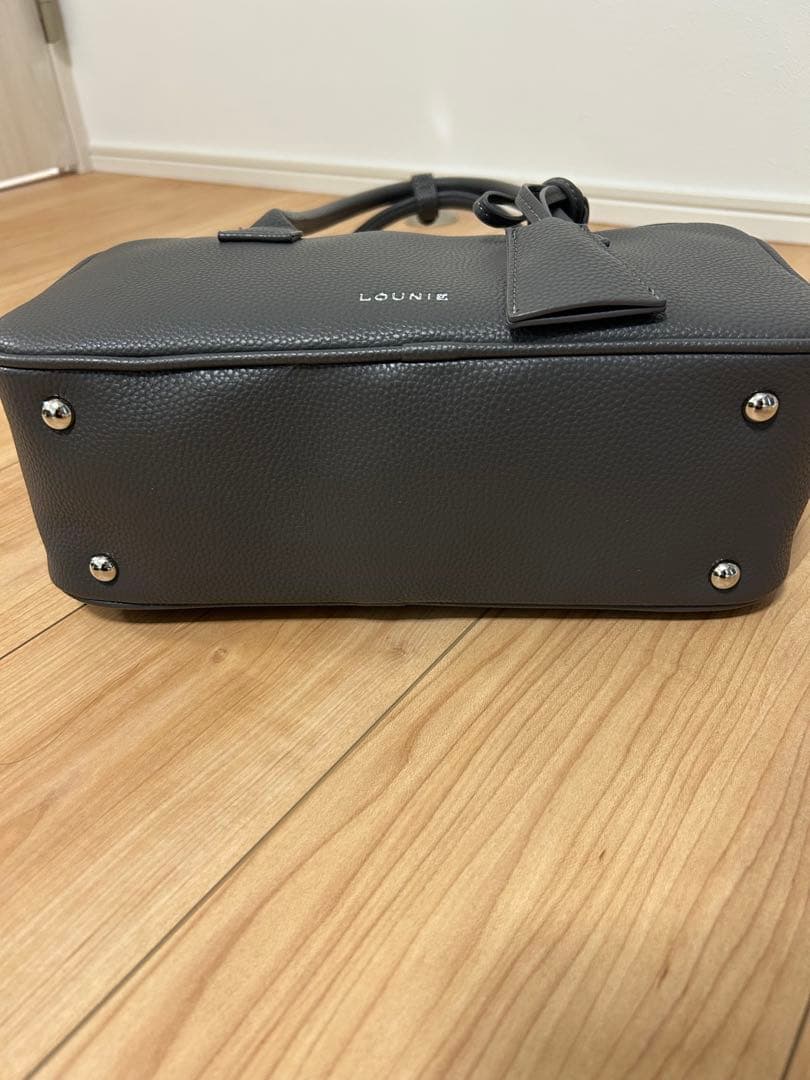 完売品ルーニィ　スクエアボストンバッグ