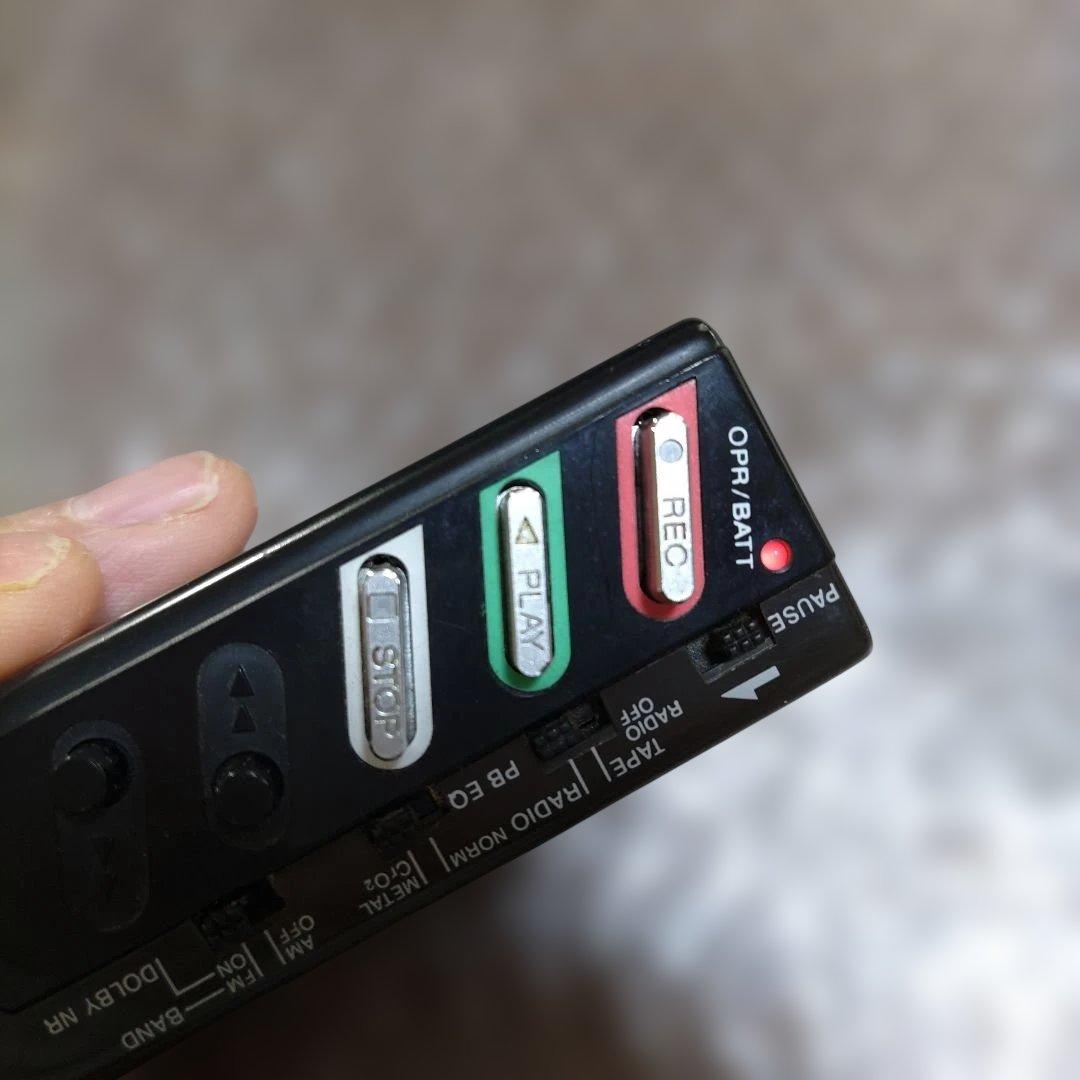 ソニー　カセットウォークマン　WM−F65　ジャンク　管理ナンバー903