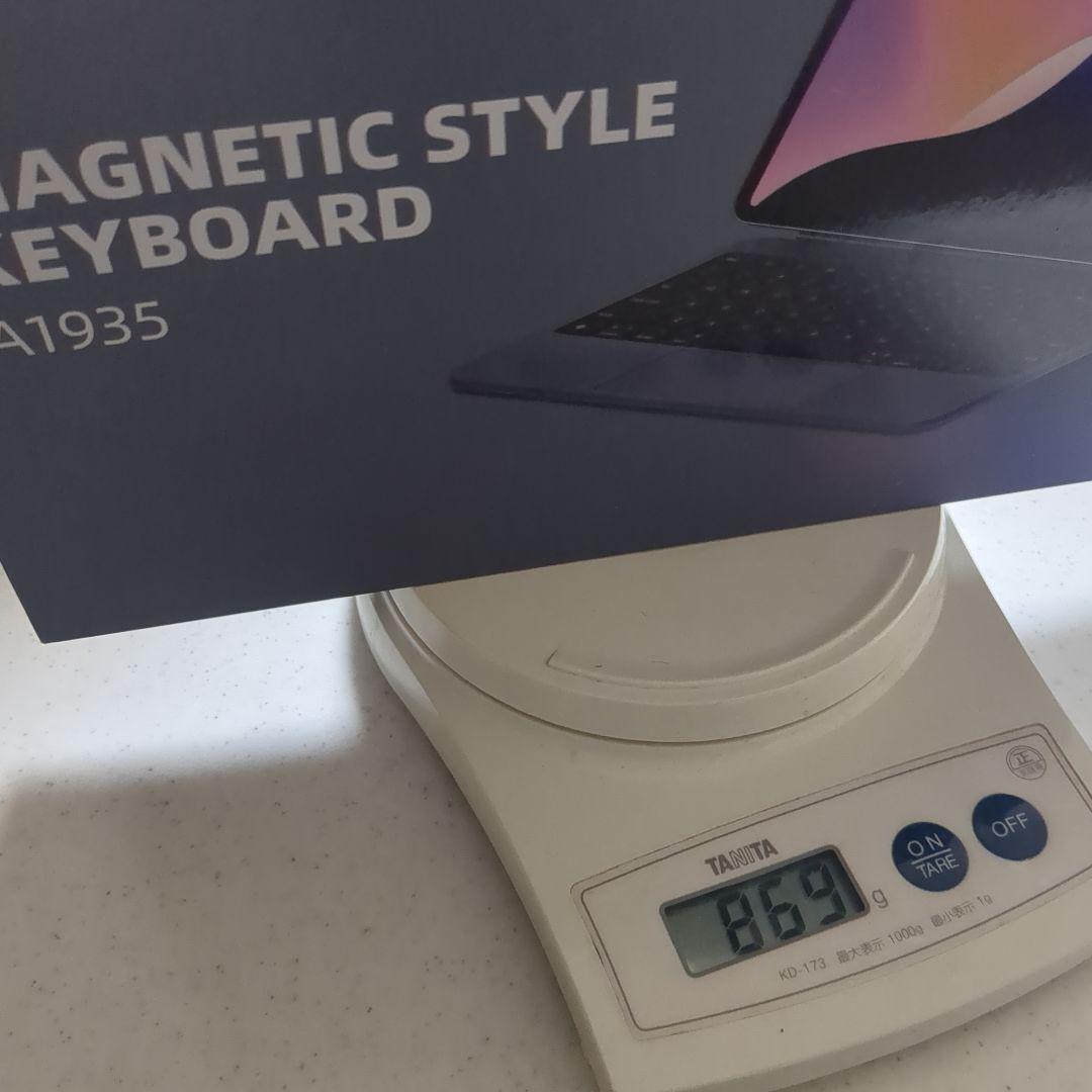 マジックキーボード iPad Air 11インチ 対応磁気キーボードケース 軽量