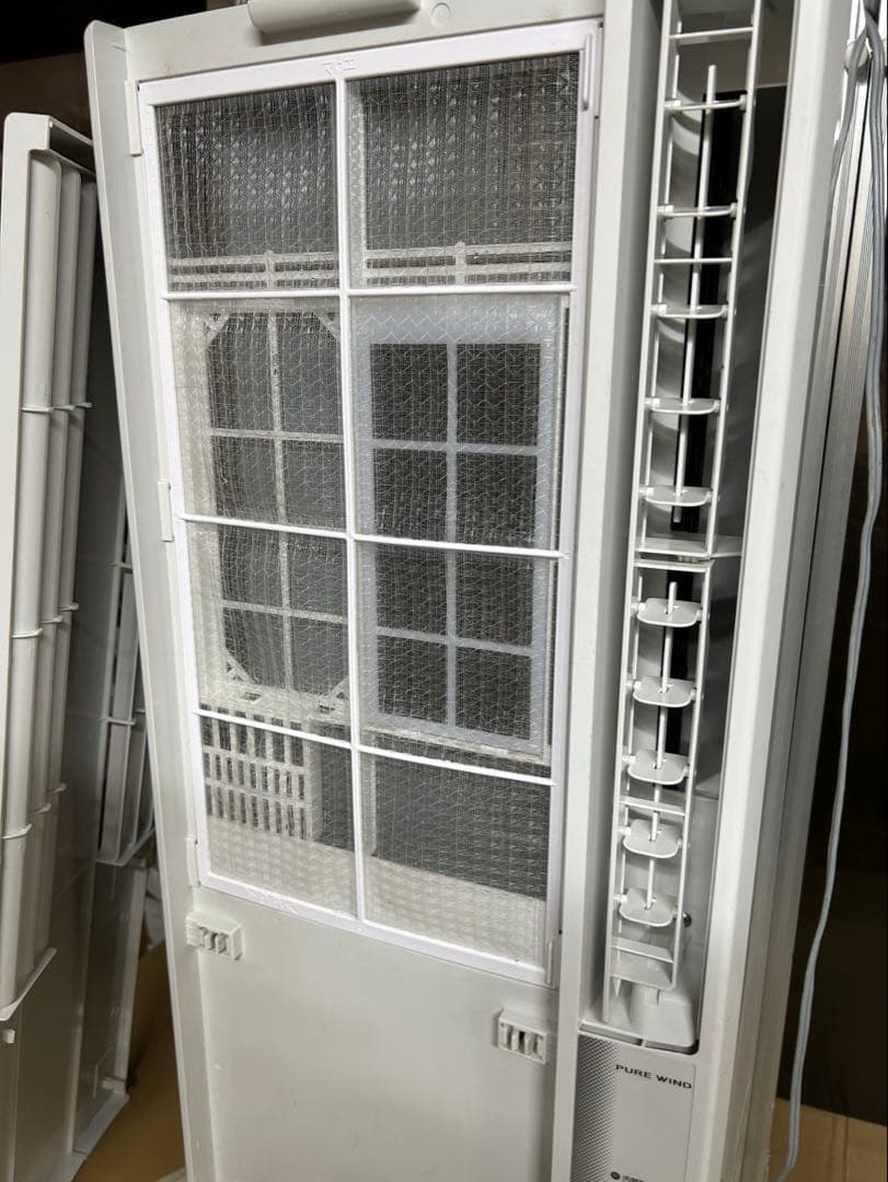 美品 23年 コロナ窓用エアコン CW-F1623R 枠 リモコン付き/R2-1
