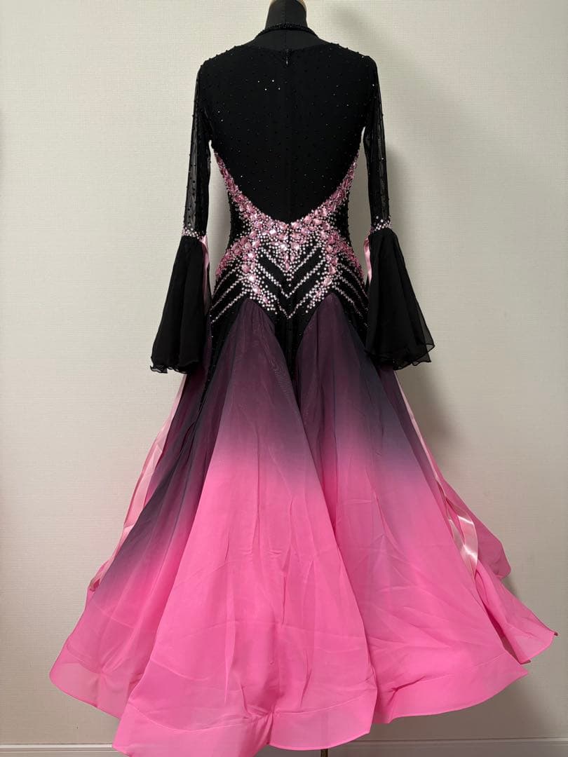 社交ダンス用ドレス　競技用ドレス　モダンドレス　グラデーション