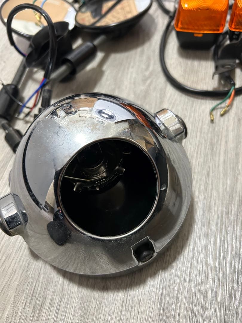 ホンダ　ＦＴＲ２２３　純正マフラー ミラー、ウインカー