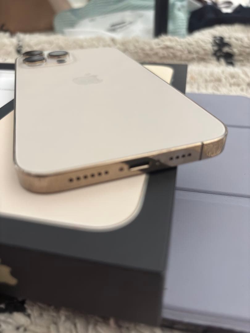 Apple iPhone 13 Pro MAX 128GB ゴールド 本体