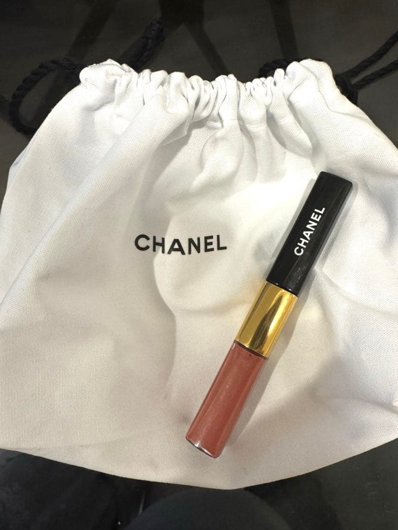 CHANEL ル ルージュ デュオ ウルトラ トゥニュ　186ピンクヌード