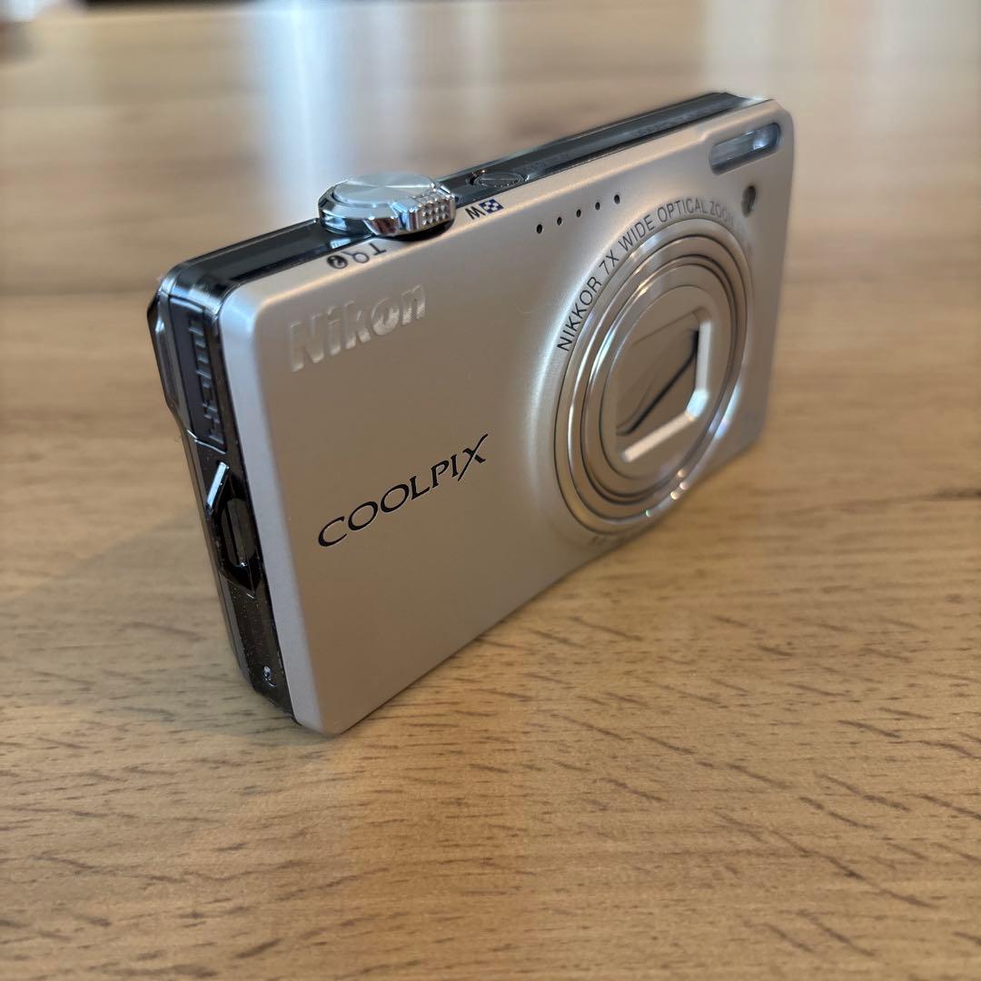 デジタルカメラ Nikon COOLPIX S6000