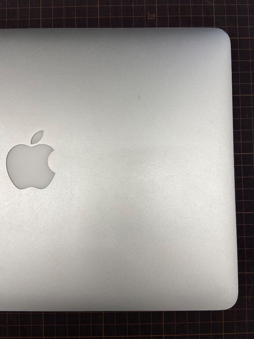 MacBook Air 2017 13インチ トラックパッド不調あり