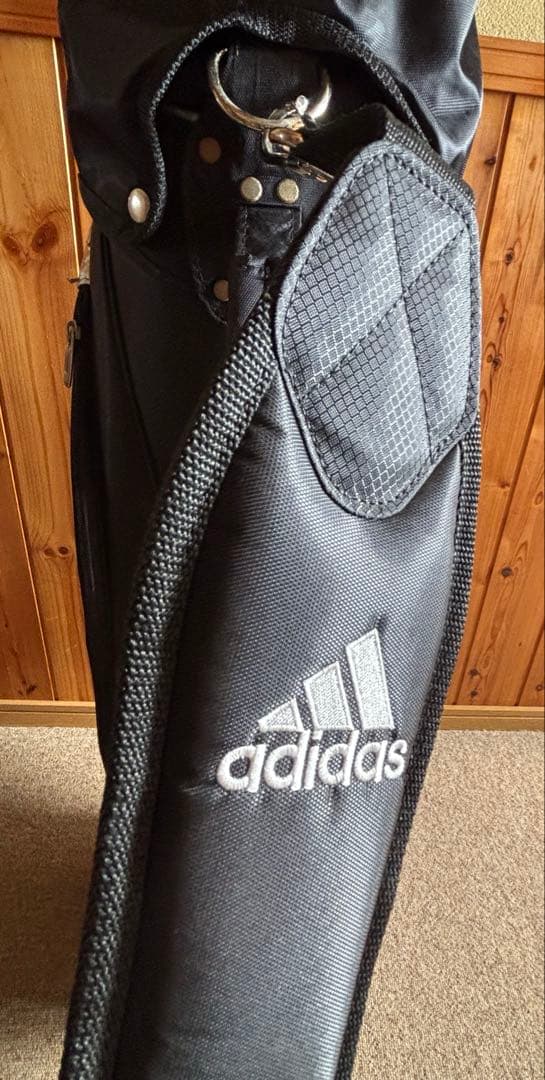 ゴルフバッグ　キャディバッグ　adidas