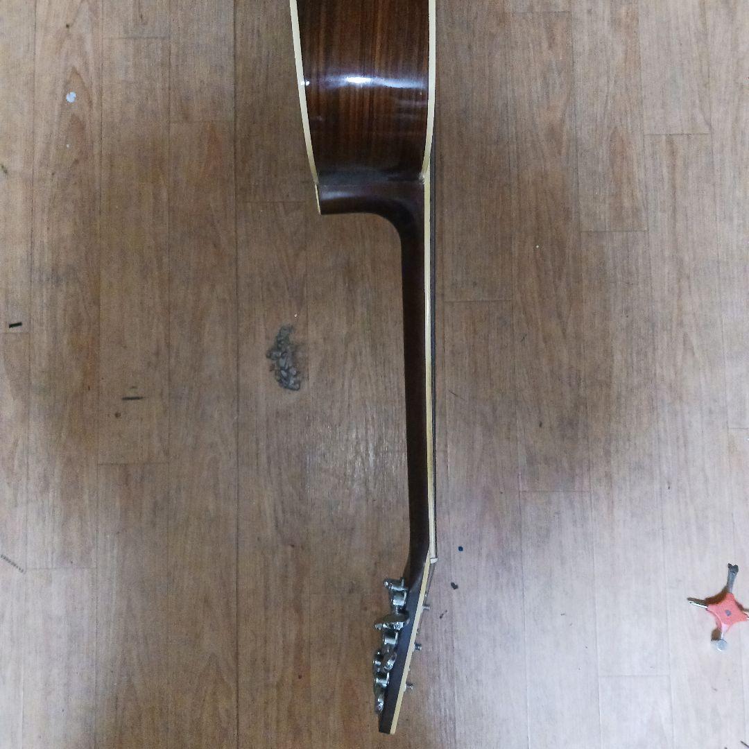 ヤマハ　FG-301B アコースティックギター　ハードケース付き