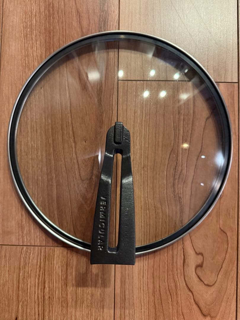 VERMICULAR 鋳鉄フライパン 28cm フタ付き