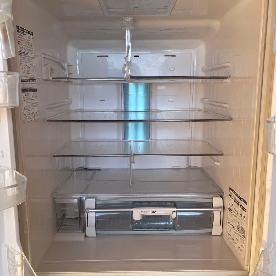 送料設置無料　訳あり大特価品　6ドア冷蔵庫　真空チルド　自動製氷機付