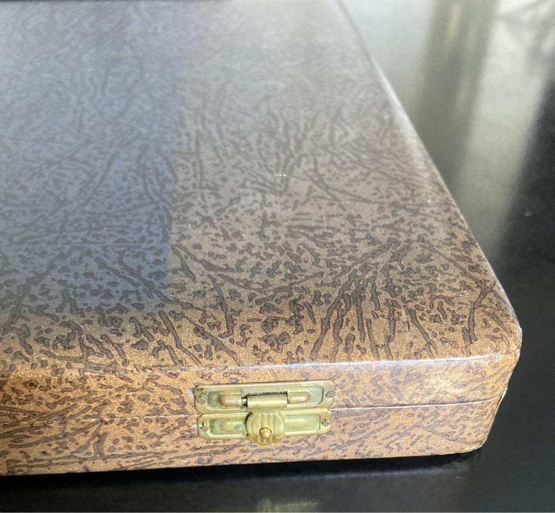 世界の鉱石コレクション30種類セットレア品アメジストローズクオーツエメラルド宝石