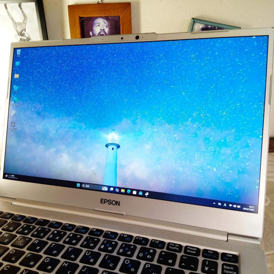 EPSON 14インチ 10世代 i5 256G 8G 1920x1080