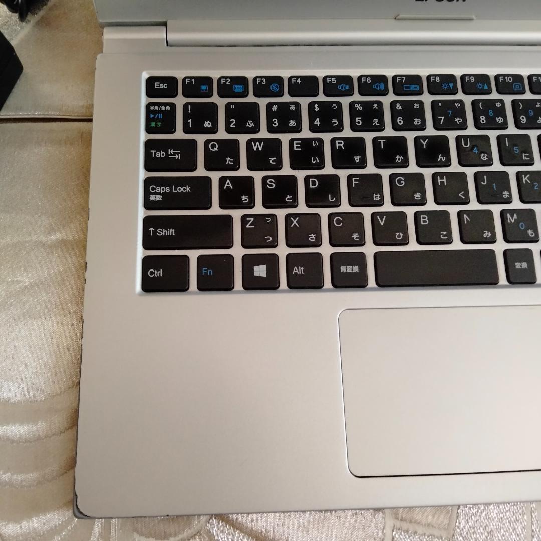 EPSON 14インチ 10世代 i5 256G 8G 1920x1080