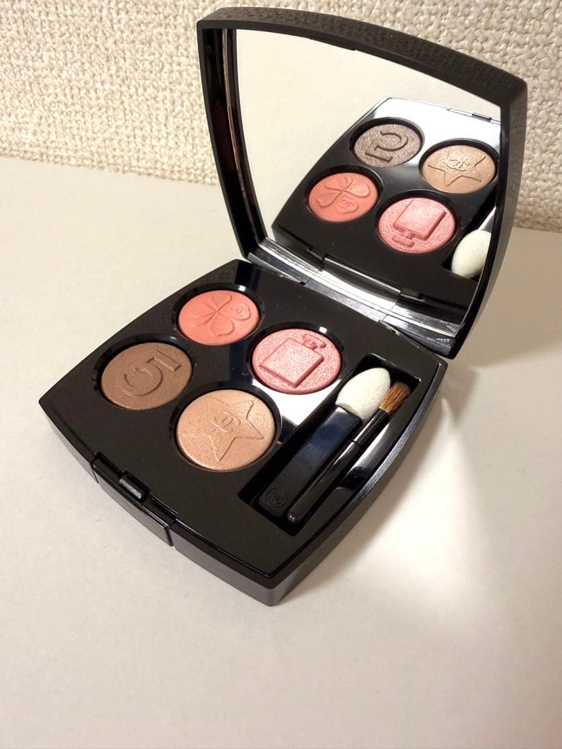 CHANEL レ キャトル オンブル ブトン 209 ブトン マドモアゼル 他