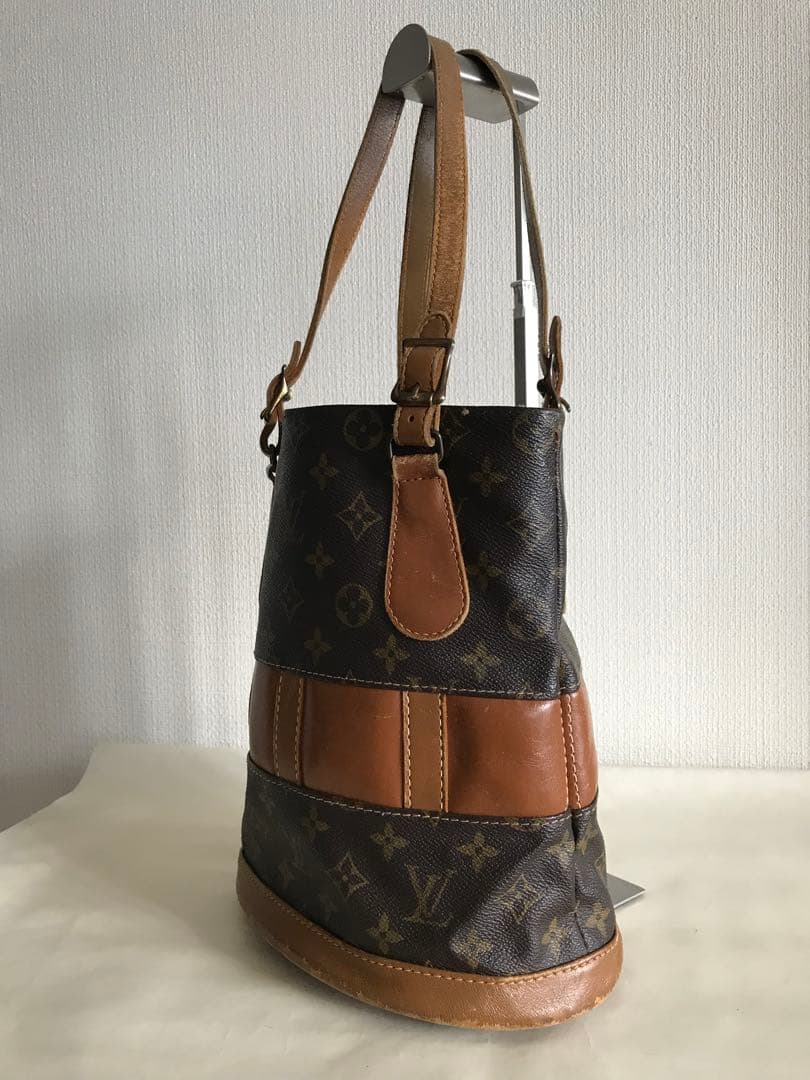 ルイヴィトン トートバッグ バケットPM