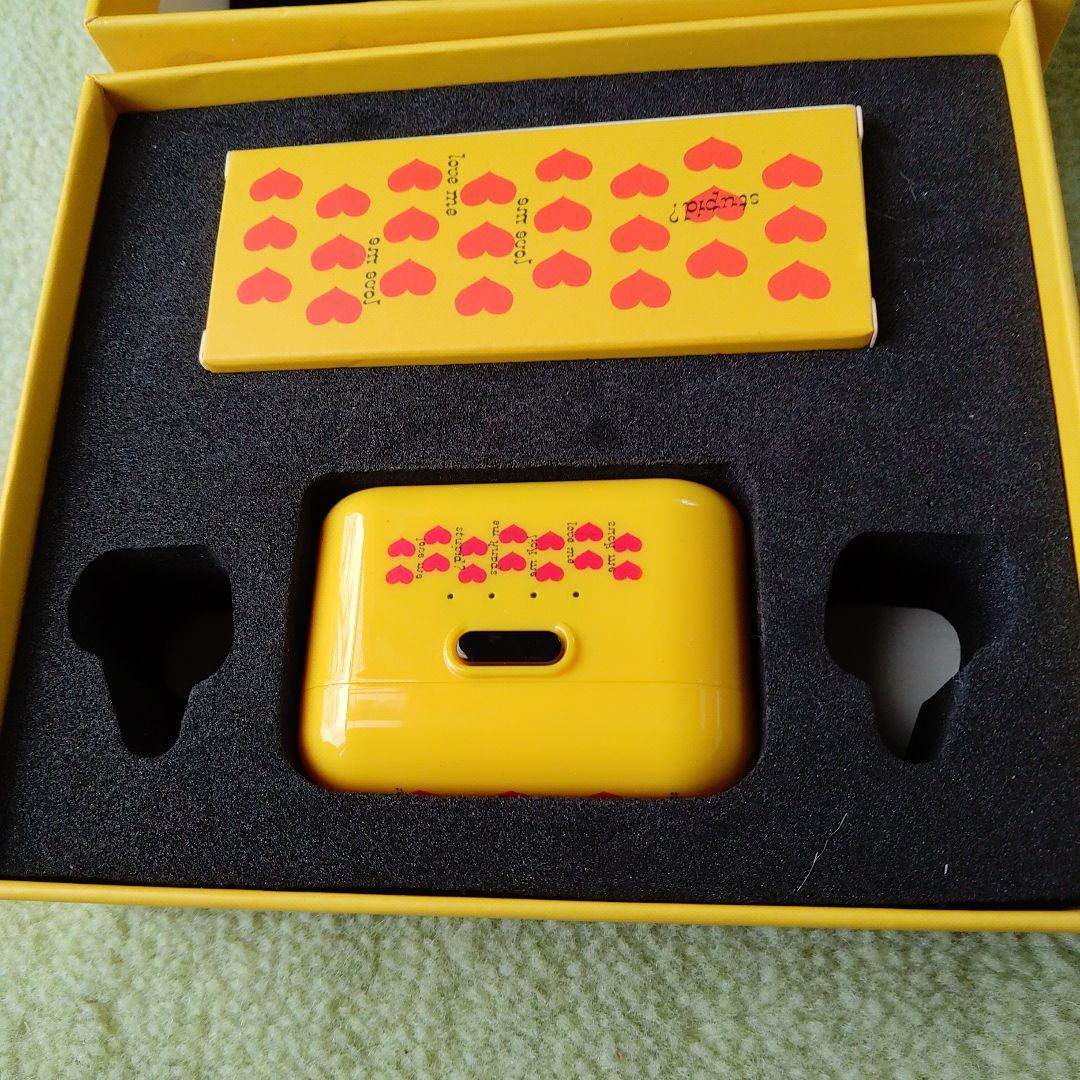 ワイヤレス・イヤホン・イエローハート・新品です。