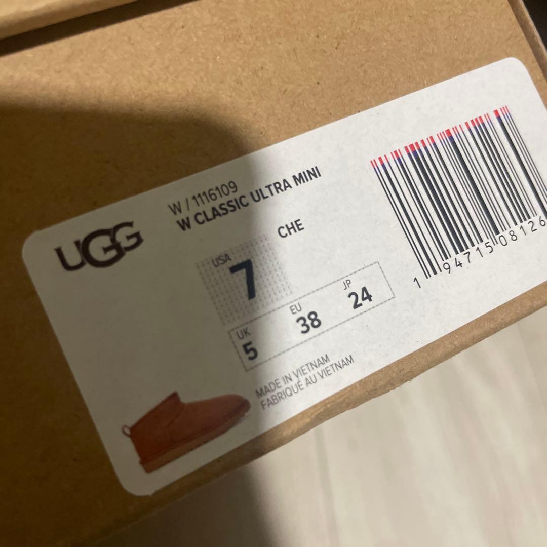 新品 UGG クラシック ウルトラ ミニ 24CM